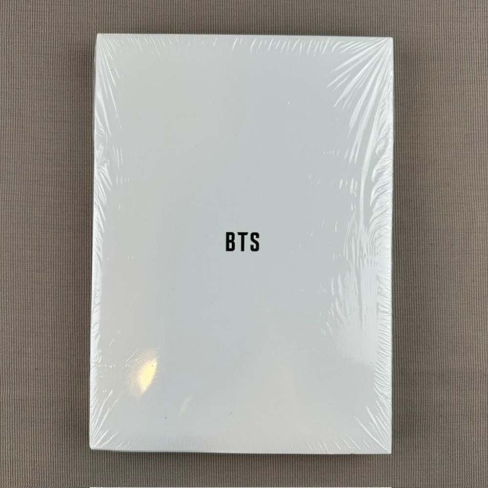 BTS ARIRANG Living Legend Ver. Sealed CD + Poster Book Photo Cards Tags Stickers